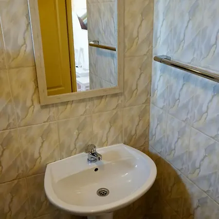 Alfredo Pensjonat 2*